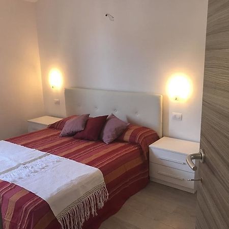 Guest House Montenegro Λα Σπέτσια Εξωτερικό φωτογραφία
