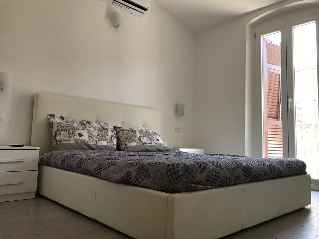 Guest House Montenegro Λα Σπέτσια Εξωτερικό φωτογραφία