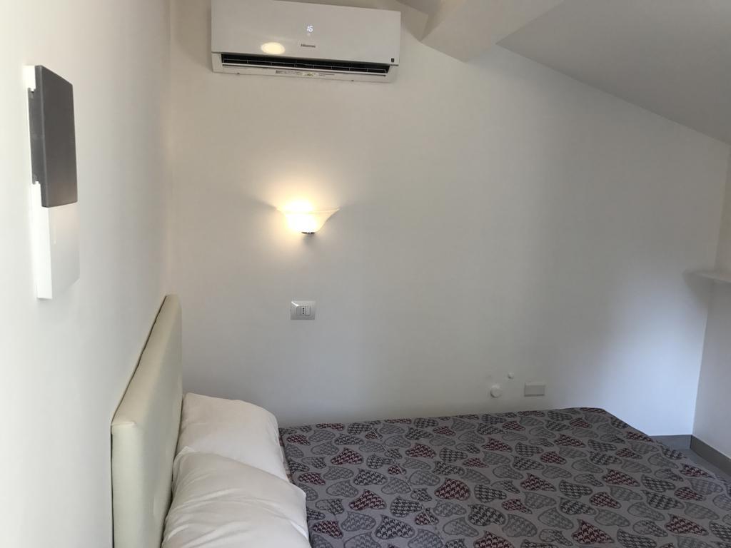 Guest House Montenegro Λα Σπέτσια Εξωτερικό φωτογραφία